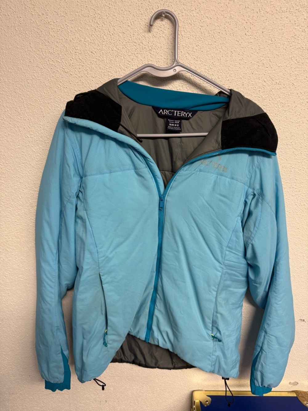 Arc'teryx Women's Light Blue Hooded Jacket